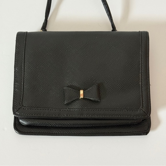 Elegant Black Bow Accent Bag Crossbody - Picture 2 of 11